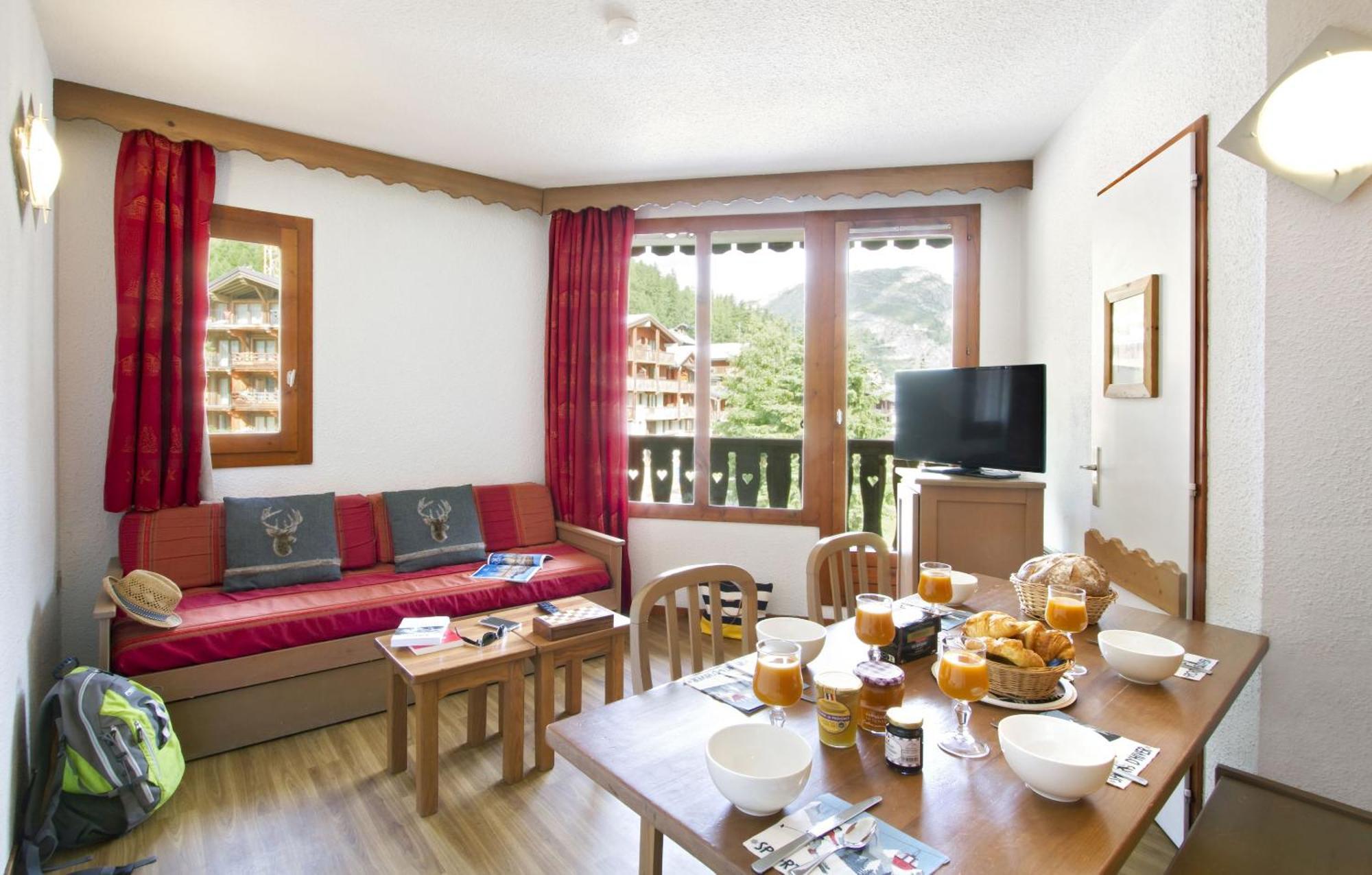 Residence Odalys Les Jardins De Val Et Les Verdets Val d'Isere Bagian luar foto